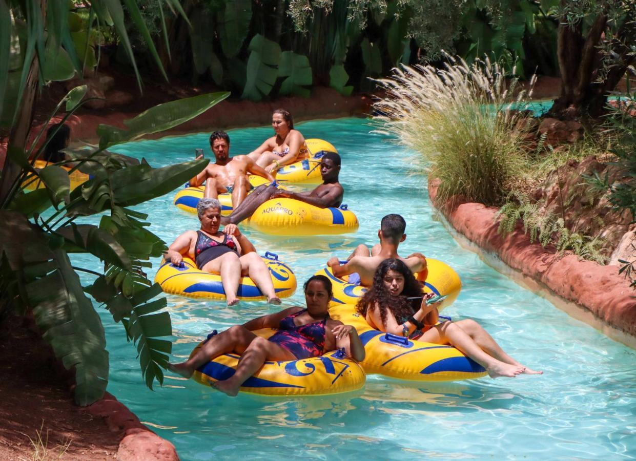 Oasis Lodges El Makina Bagian luar foto