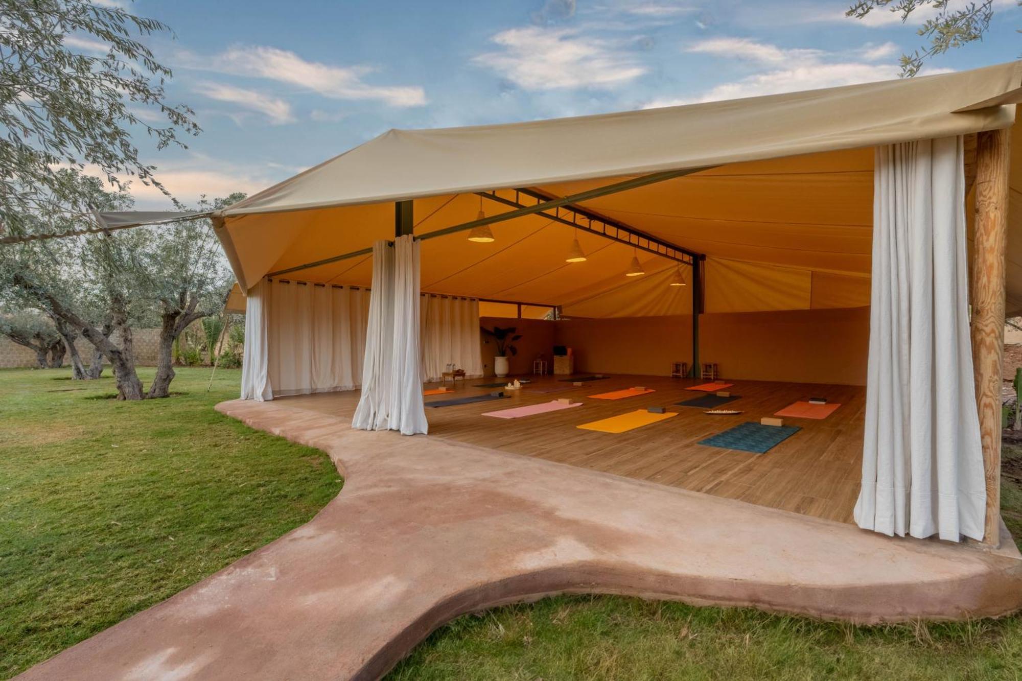 Oasis Lodges El Makina Bagian luar foto