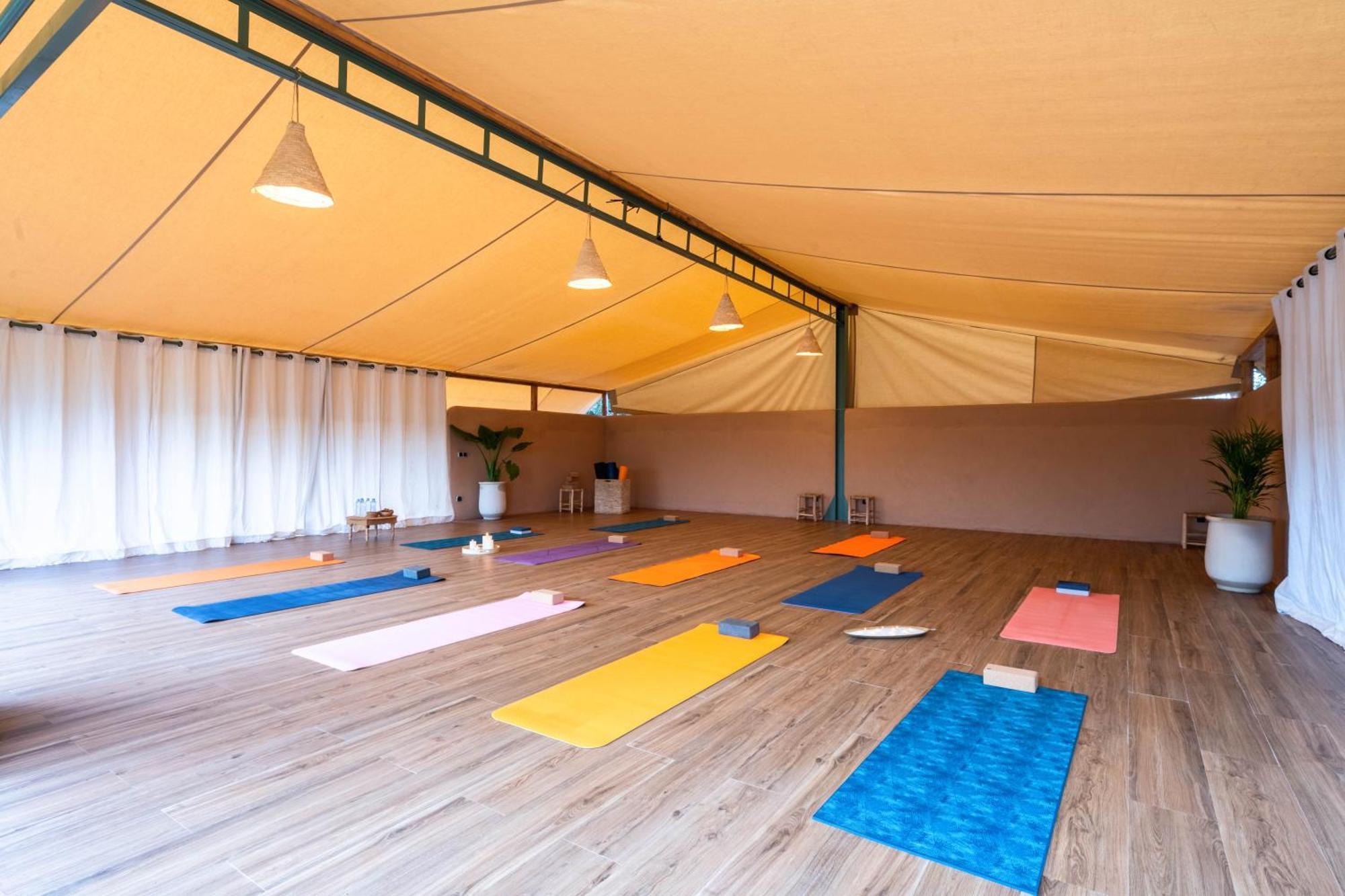 Oasis Lodges El Makina Bagian luar foto